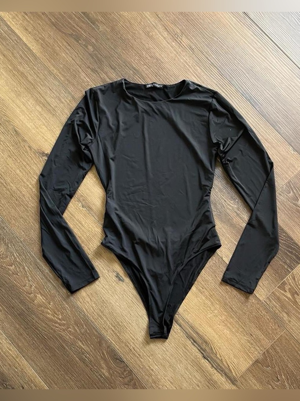 Zara Black Stretchy Longsleeve Open Back
Bodysuit
